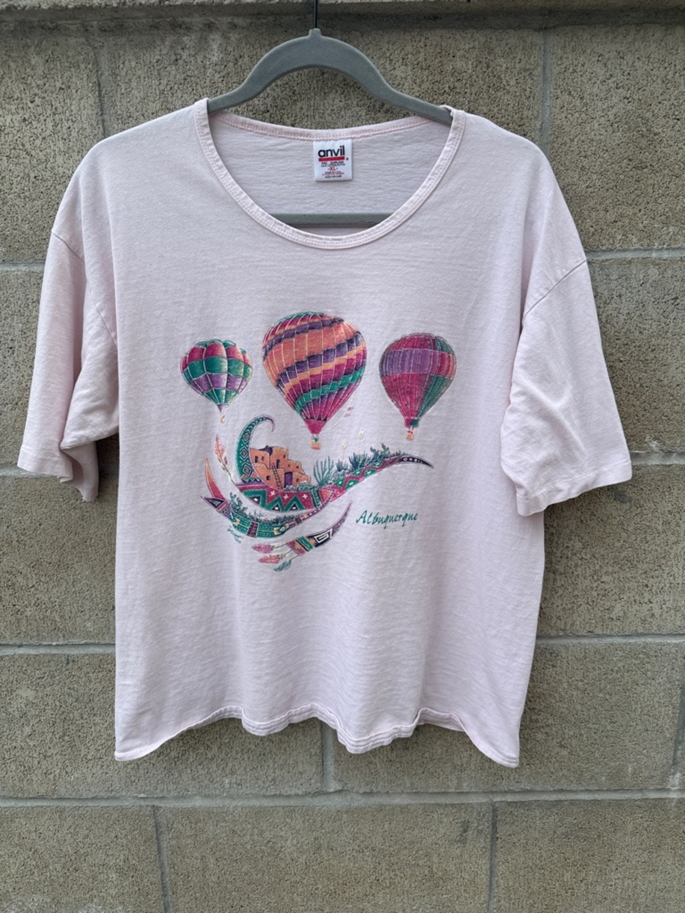 Anvil White Tee with Multicolor Hot Air Balloon Graphic